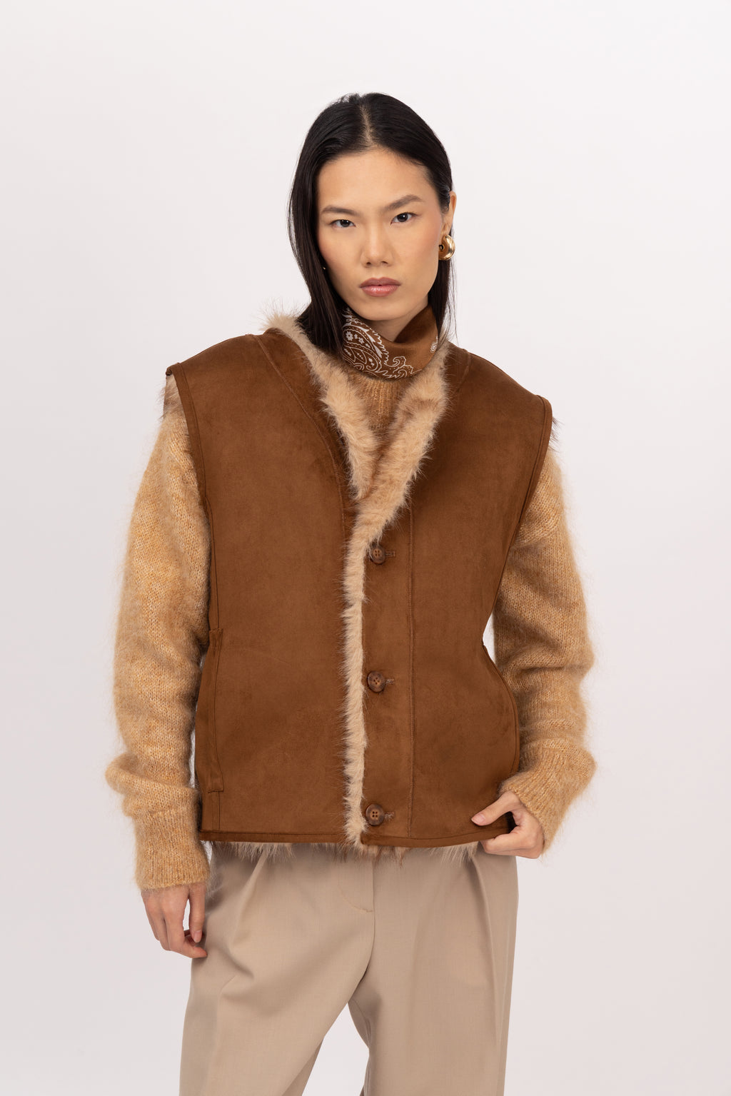 Bonded Waistcoat Chinchilla in Tan/Multi