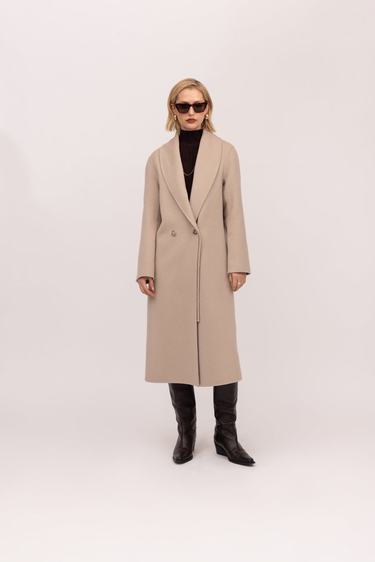 Double-Face Wool Detachable Collar Long Coat in Dove
