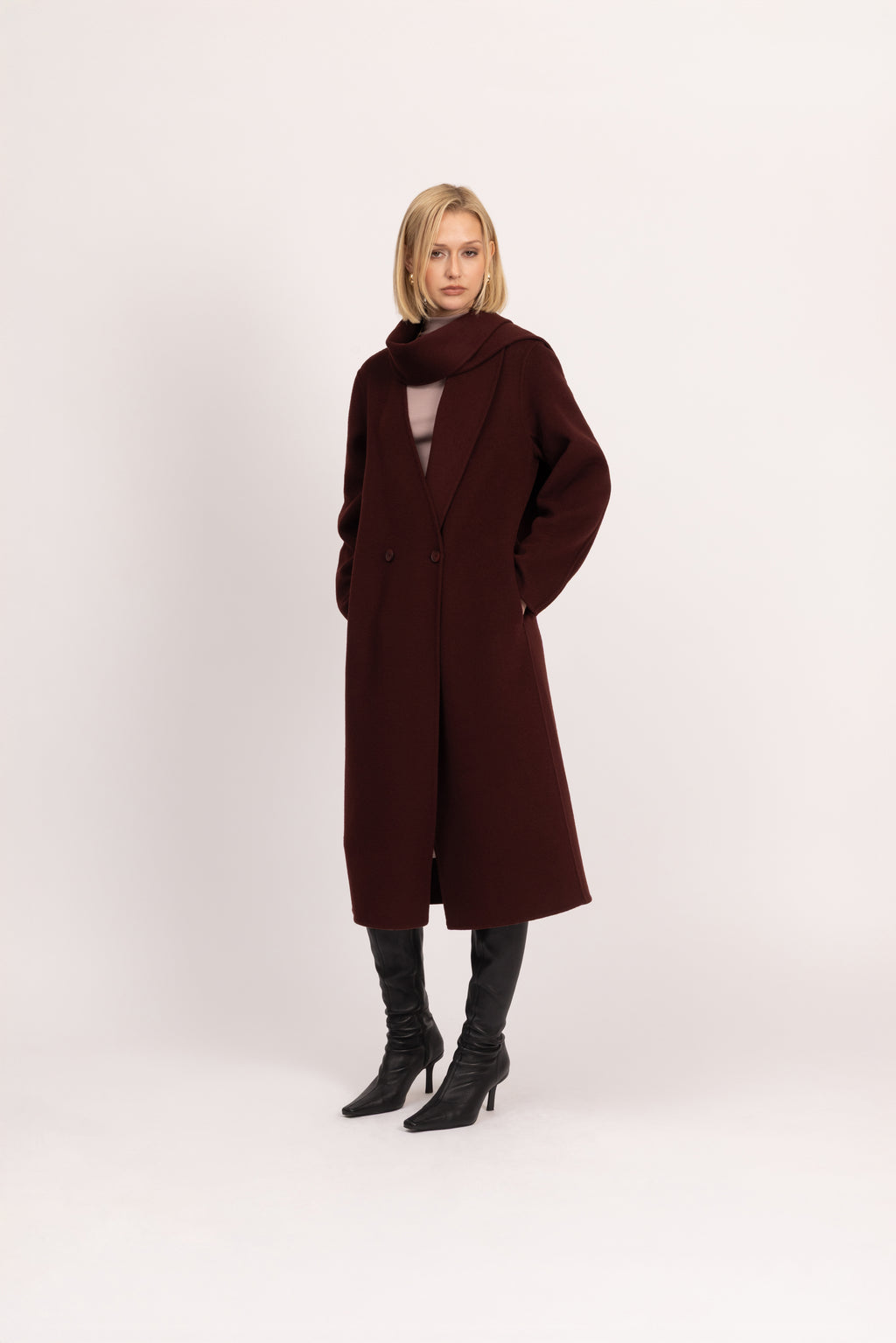 Double-Face Wool Detachable Collar Long Coat in Merlot