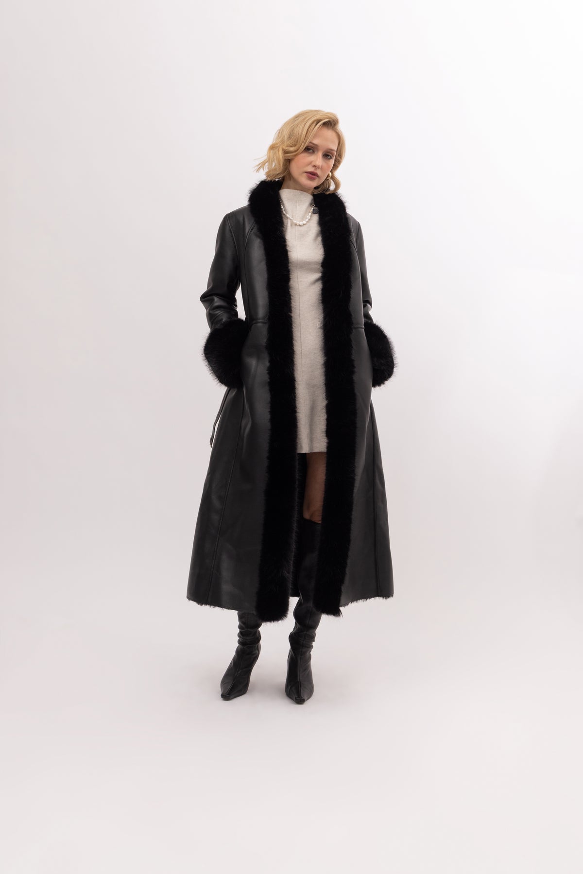 Reversible Long Chloe in Black