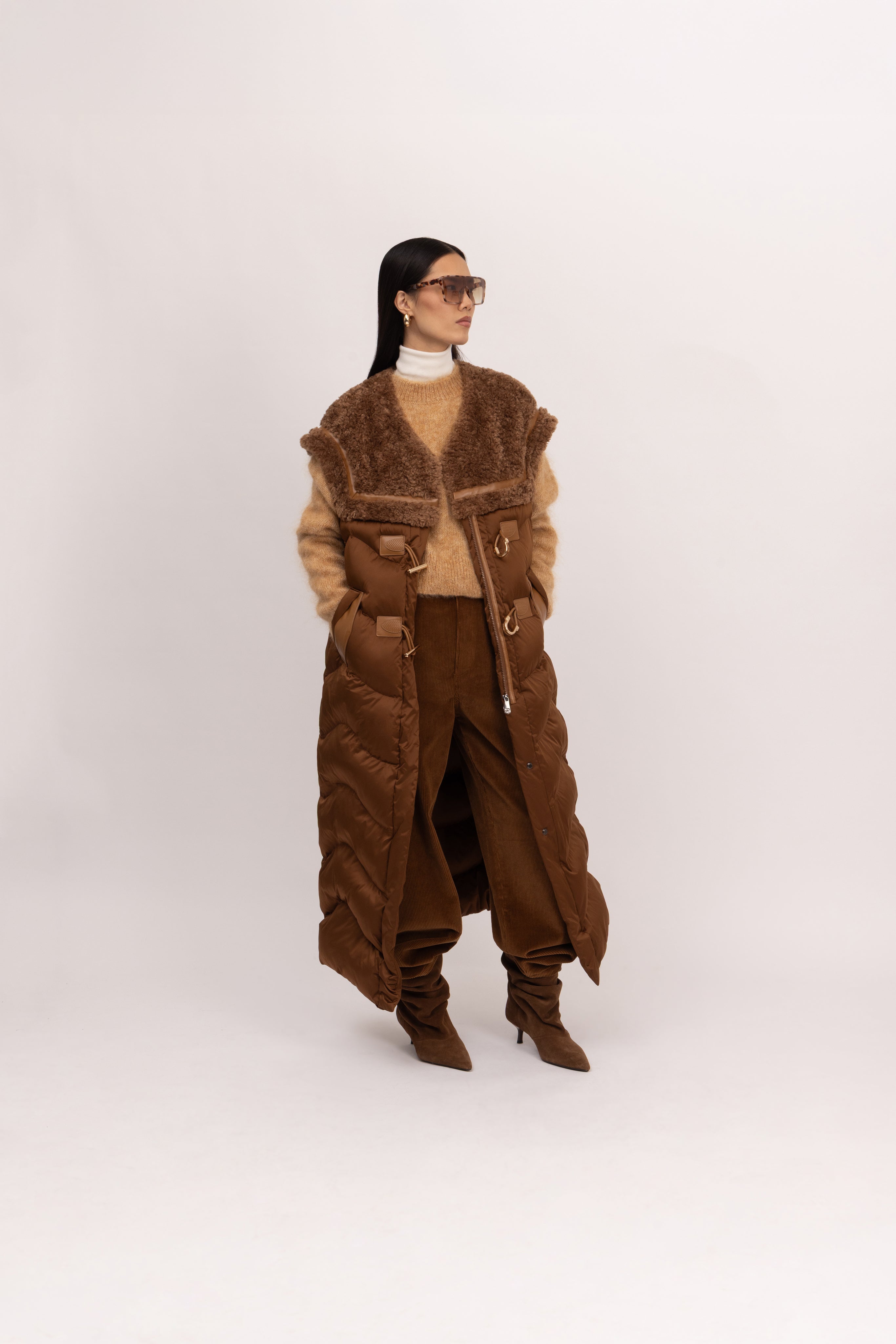 Merino Puffer Longline Gilet in Cinnamon