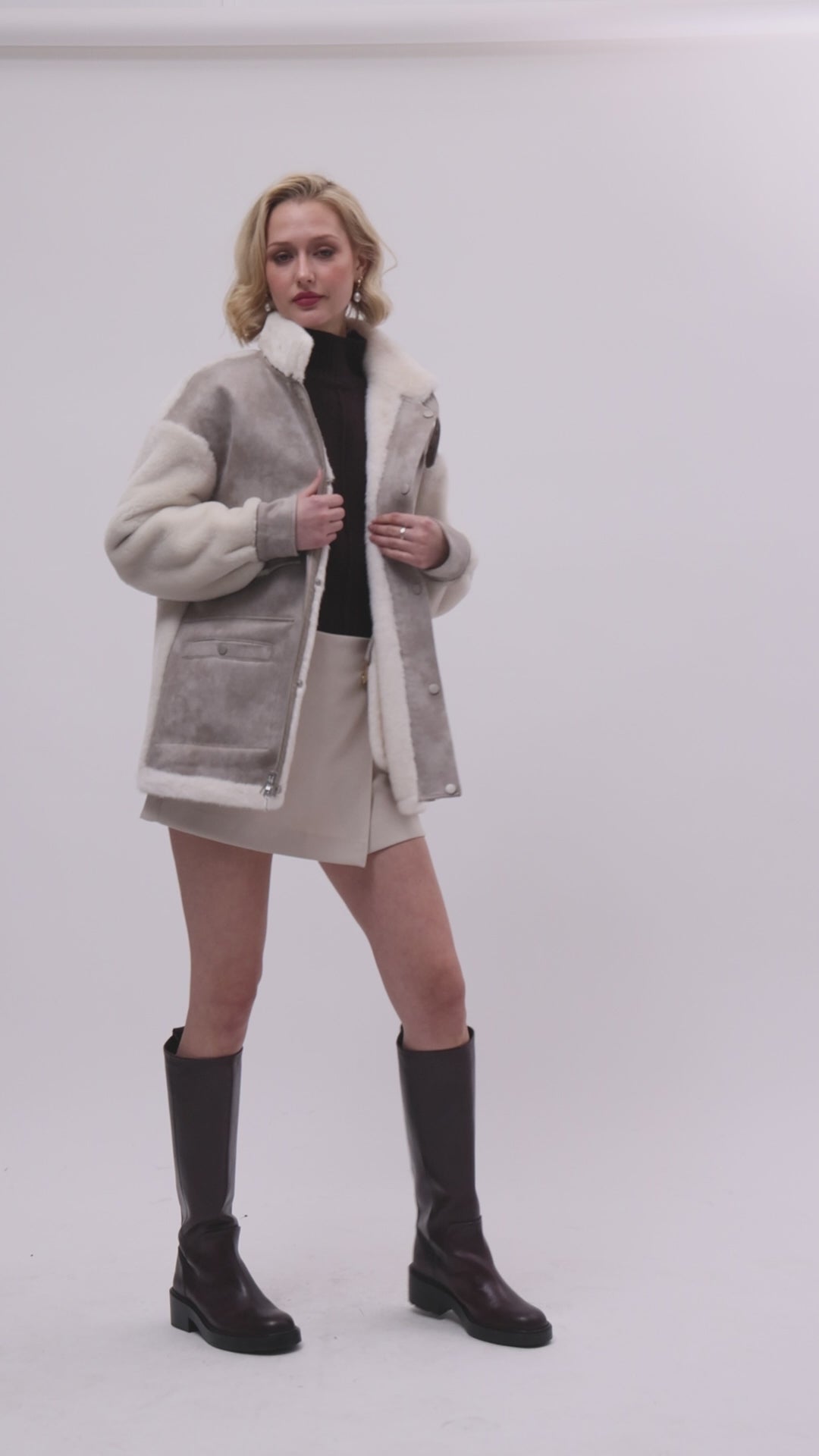 Reversible Barn Jacket in Cashew/Cream